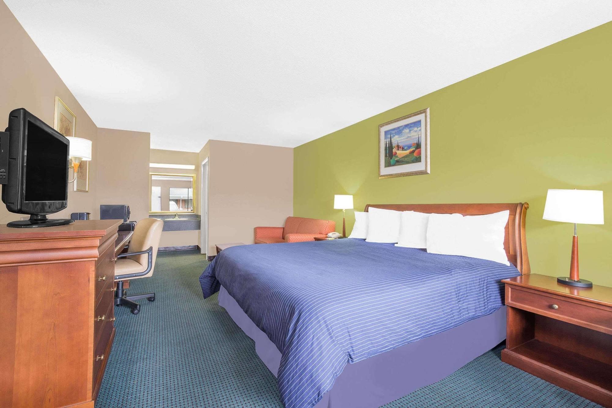 Hotel Express Anniston/Oxford Buitenkant foto